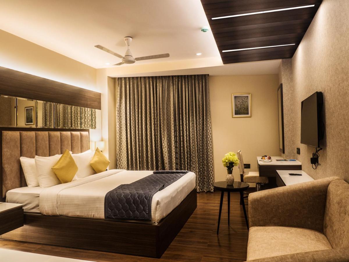 Eastern Gate - A Bergamont Group Of Hotel Port Blair Exteriör bild